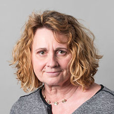 Porträtfoto von Annette Scholz