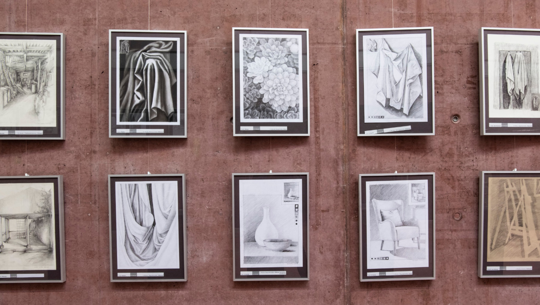 Doppelausstellung Feine Handarbeit - Feiner Strich