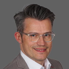 Porträtfoto von Prof. Dr. Holger Gruss