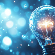 Leuchtende Glühbirne mit strahlendem Licht, umgeben von einem digitalen, bläulichen Netz aus Punkten und Linien, symbolisiert Innovation und kreative Ideen.
