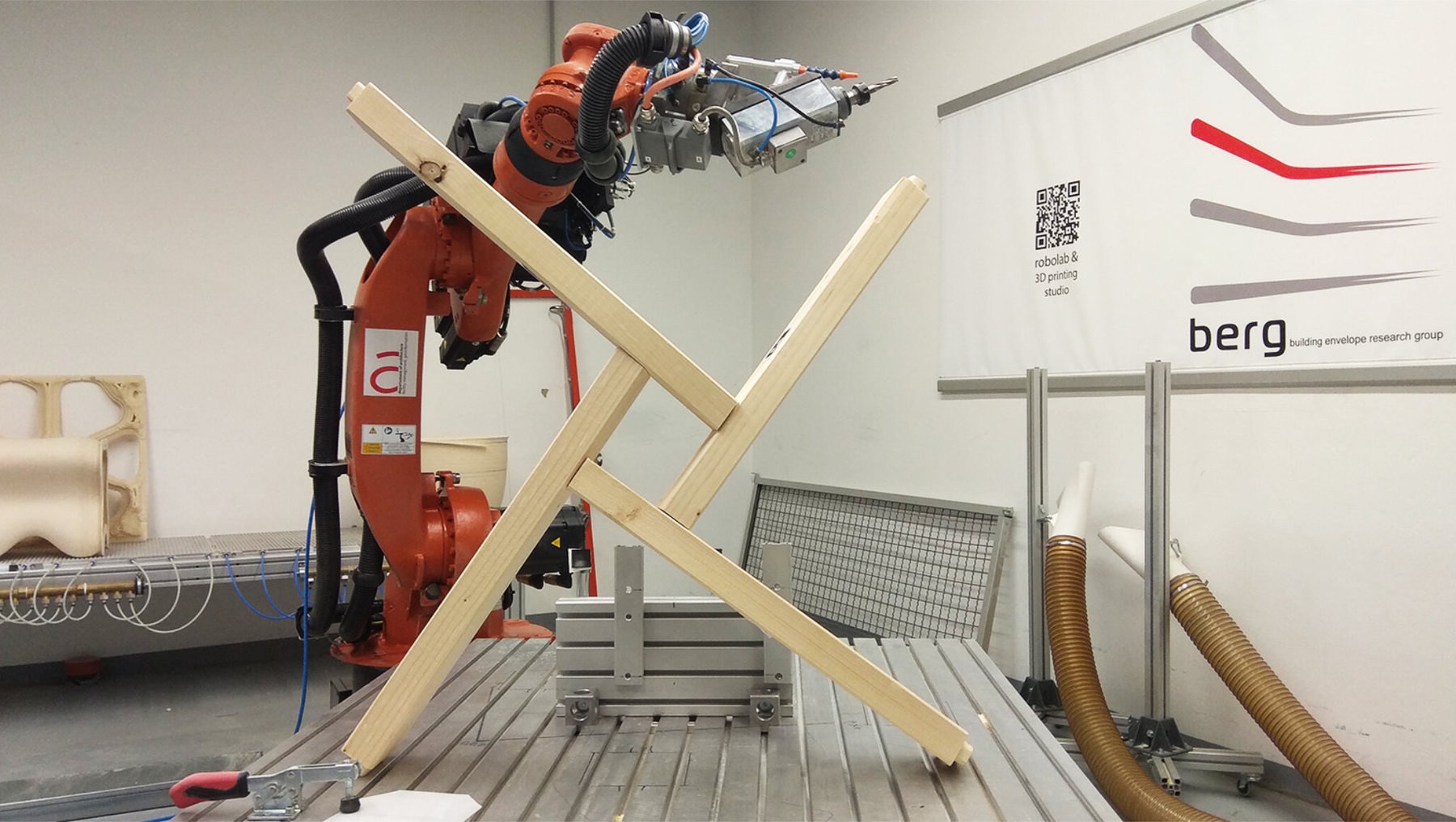 Aufbau Pavillon über Augmented Reality