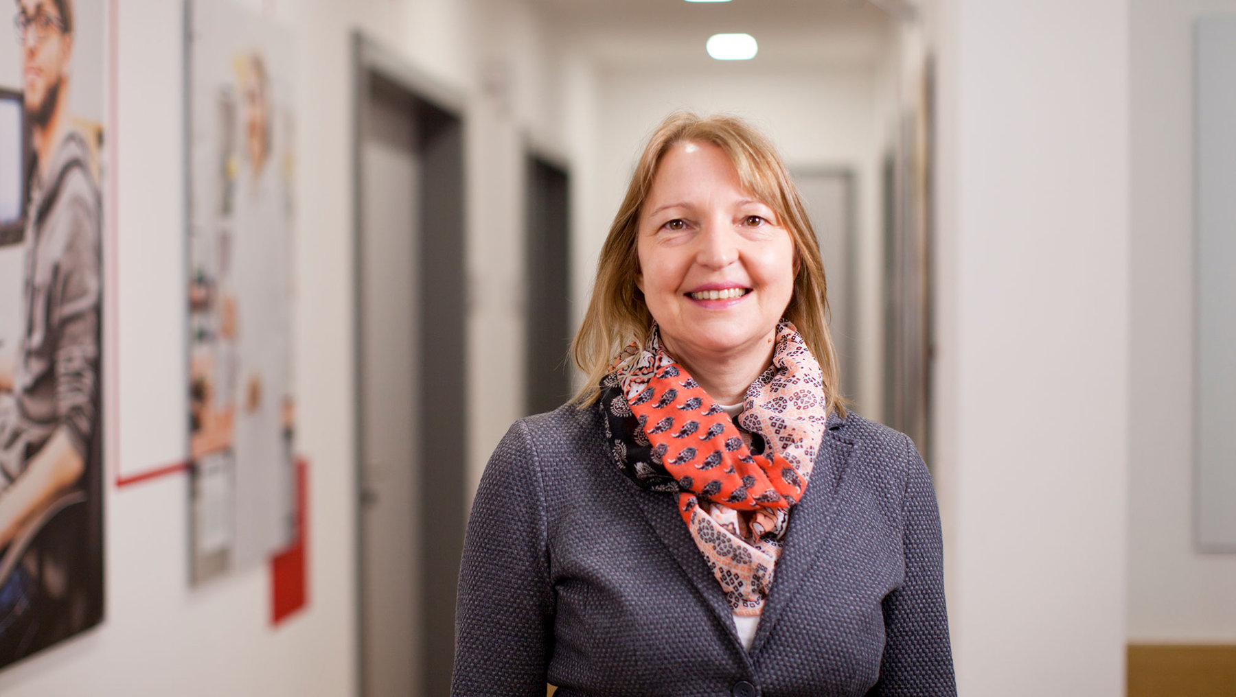 Porträtfoto von Dr. Kristin Schöps