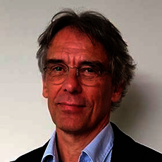Porträtfoto von Robert Off