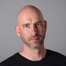 Porträtfoto von Prof. Dr. Manuel Kretzer    