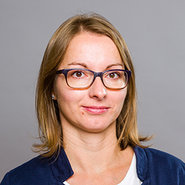 Porträtfoto von Dorothea Swiderek