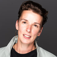 Porträtfoto von Katja Czech