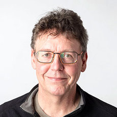 Porträtfoto von Denis Geserick