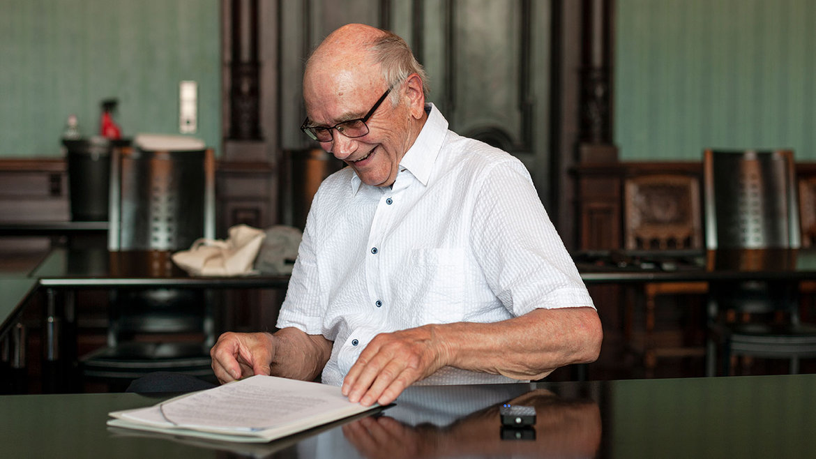 Prof. Klaus Hertwig im Interview