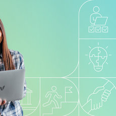 Zwei Personen sitzen lächelnd vor einem Laptop und arbeiten gemeinsam. Im Hintergrund sind verschiedene Symbole wie Ausbildung, Zertifikate, Teamarbeit und Karriereentwicklung zu sehen.
