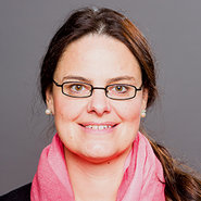 Porträtfoto von Nadine Schulz